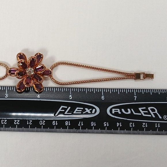 Vintage Gold Tone Bracelet With Purple Glass Flower Unsigned 7.5" - Picture 11 of 11